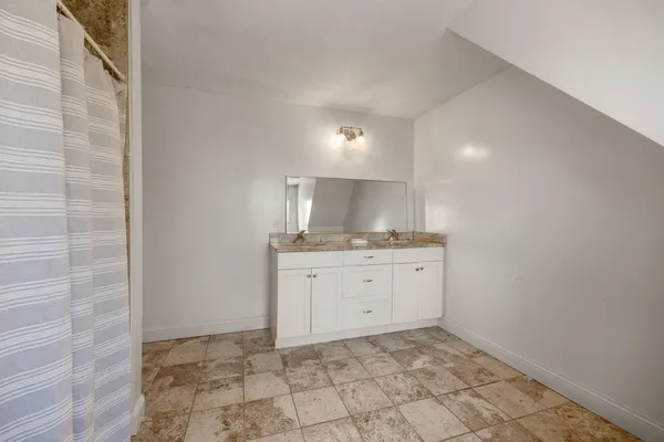 $889,000 | 3 Union Field Road, Truro, MA 02666