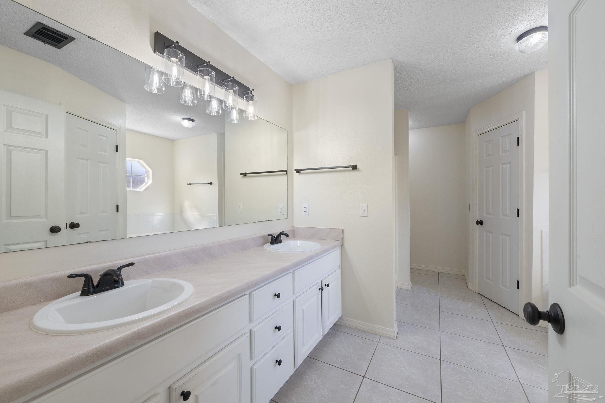 6896 Cedar Ridge Circle Milton, FL 32570 - Photo 23 of 36 Gallery Image 23