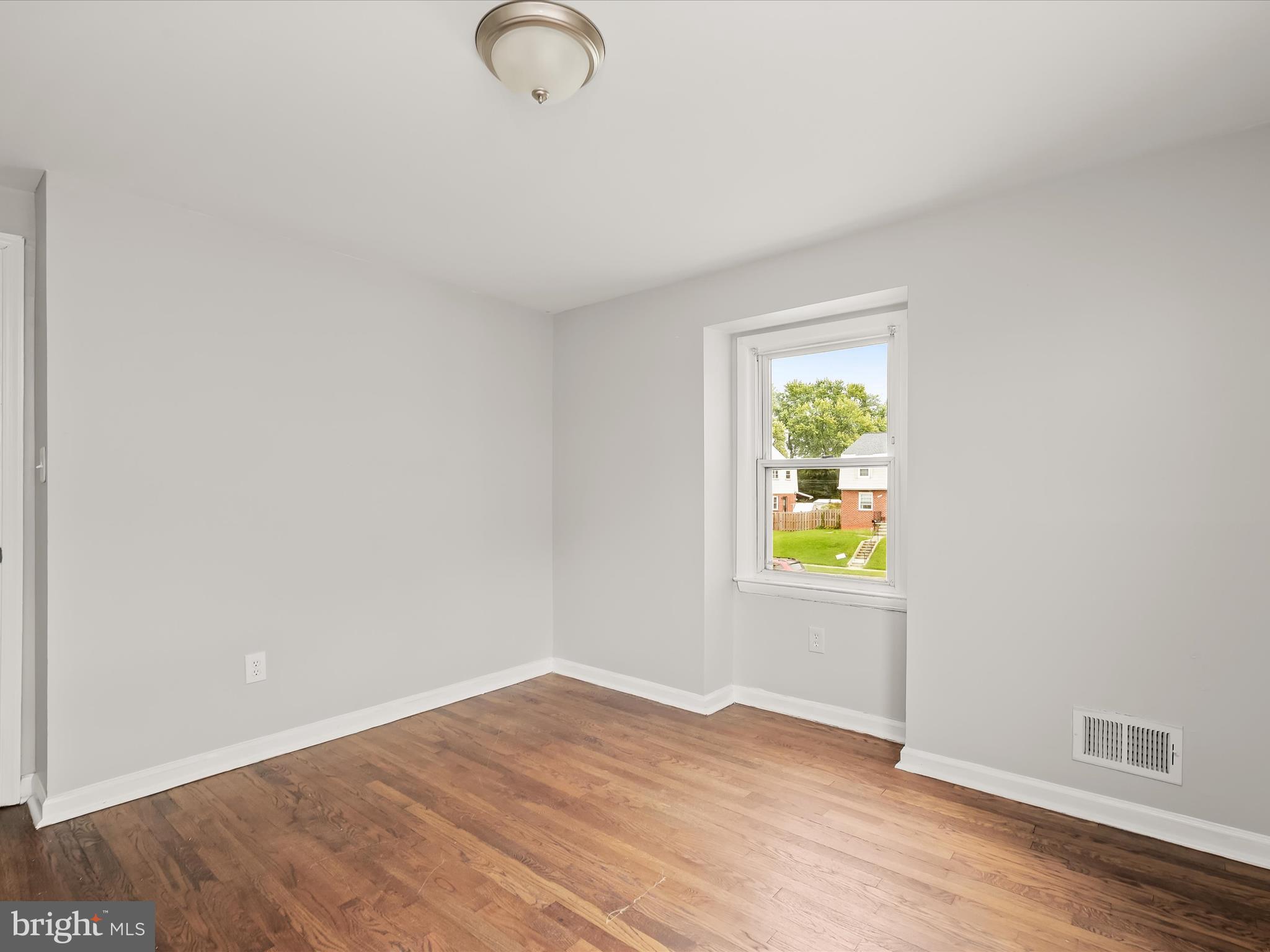 6140 Radecke Avenue Baltimore, MD 21206 - Photo 15 of 25 Bedroom 2