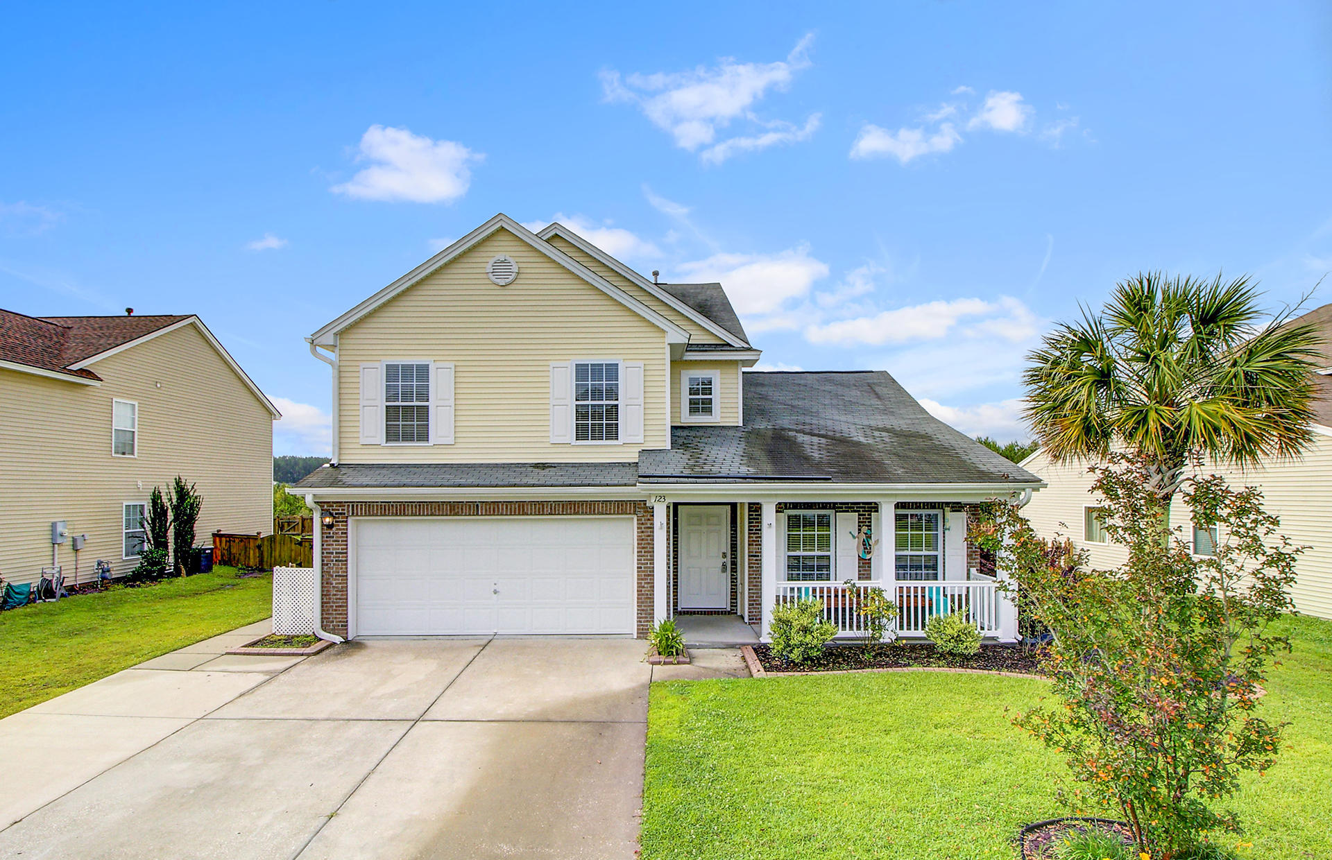 123 Decatur Drive Summerville, SC 29486 - Photo 2 of 45 1