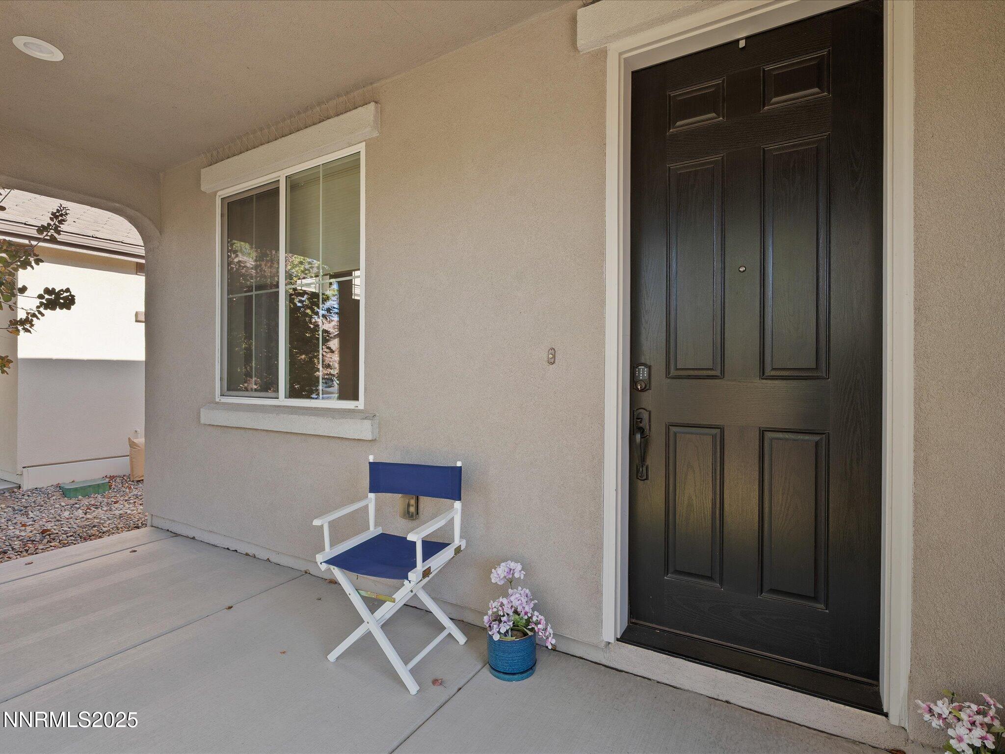 1864 Cholula Drive Reno, NV 89521 - Photo 4 of 50 f patio