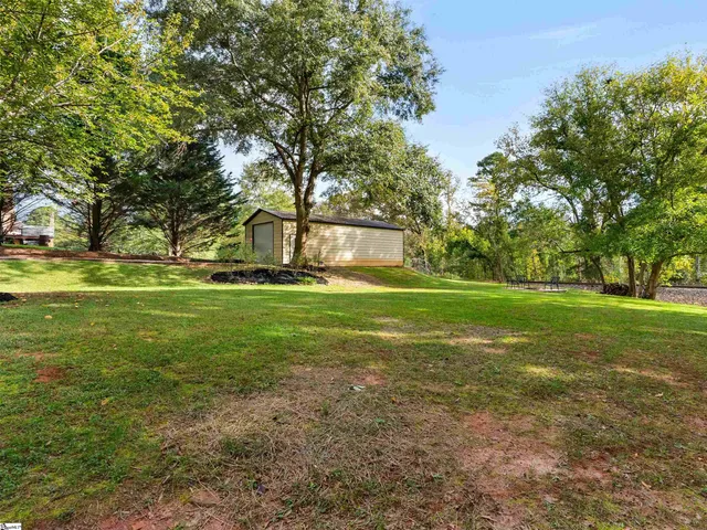 $335,000 | 15990 Asheville Highway, Campobello, SC 29322