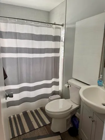 $259,900 | 270 Woodlawn Avenue, Chesterton, IN 46304