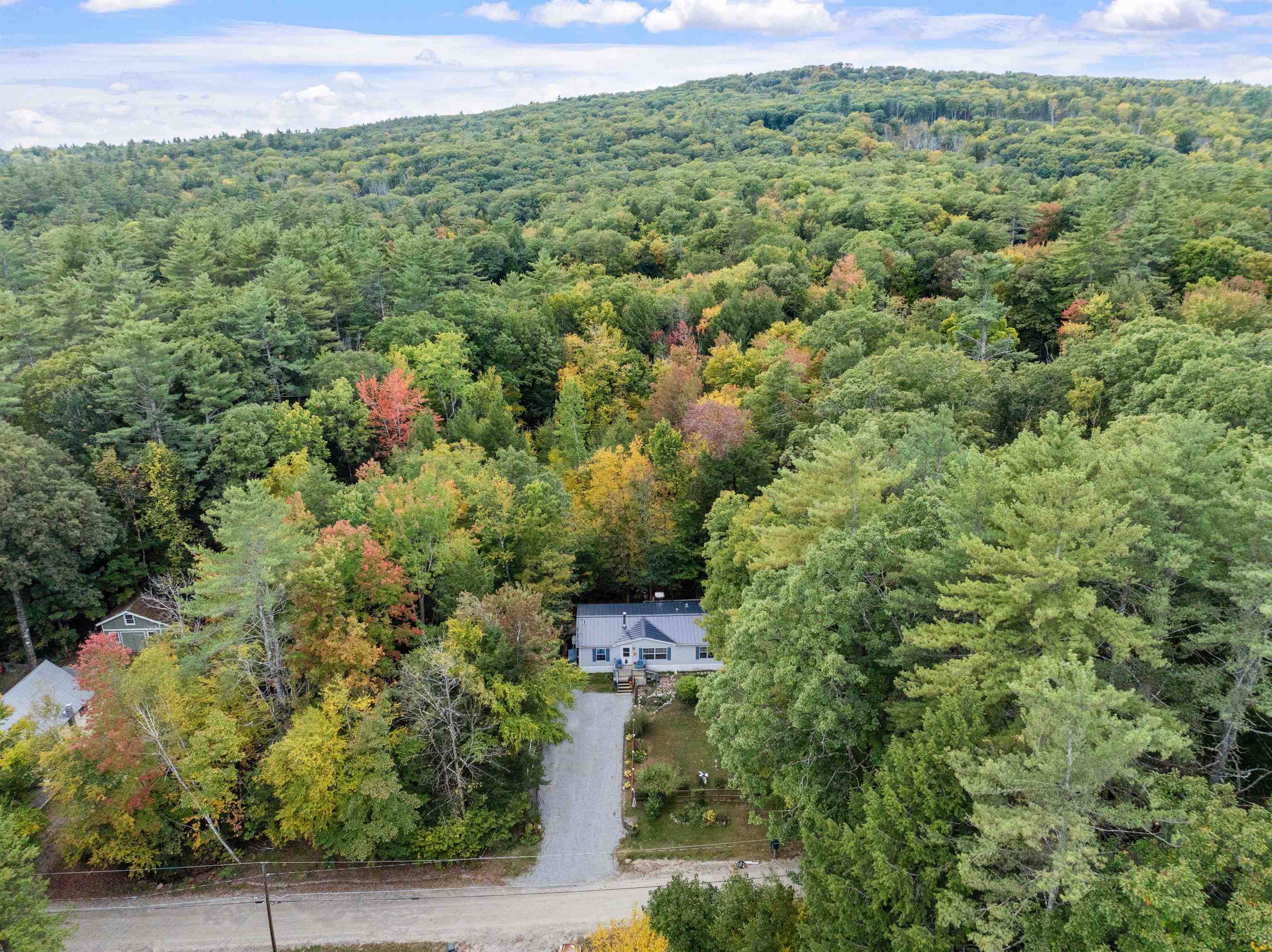 32 Ellen Brook Road Hillsborough, NH 03244 - Photo 13 of 59 Gallery Image 13