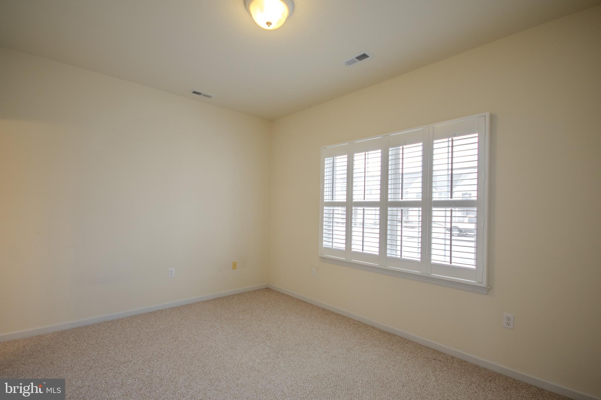 112 B Sunset Circle, Unit 112B Crisfield, MD 21817 - Photo 13 of 54