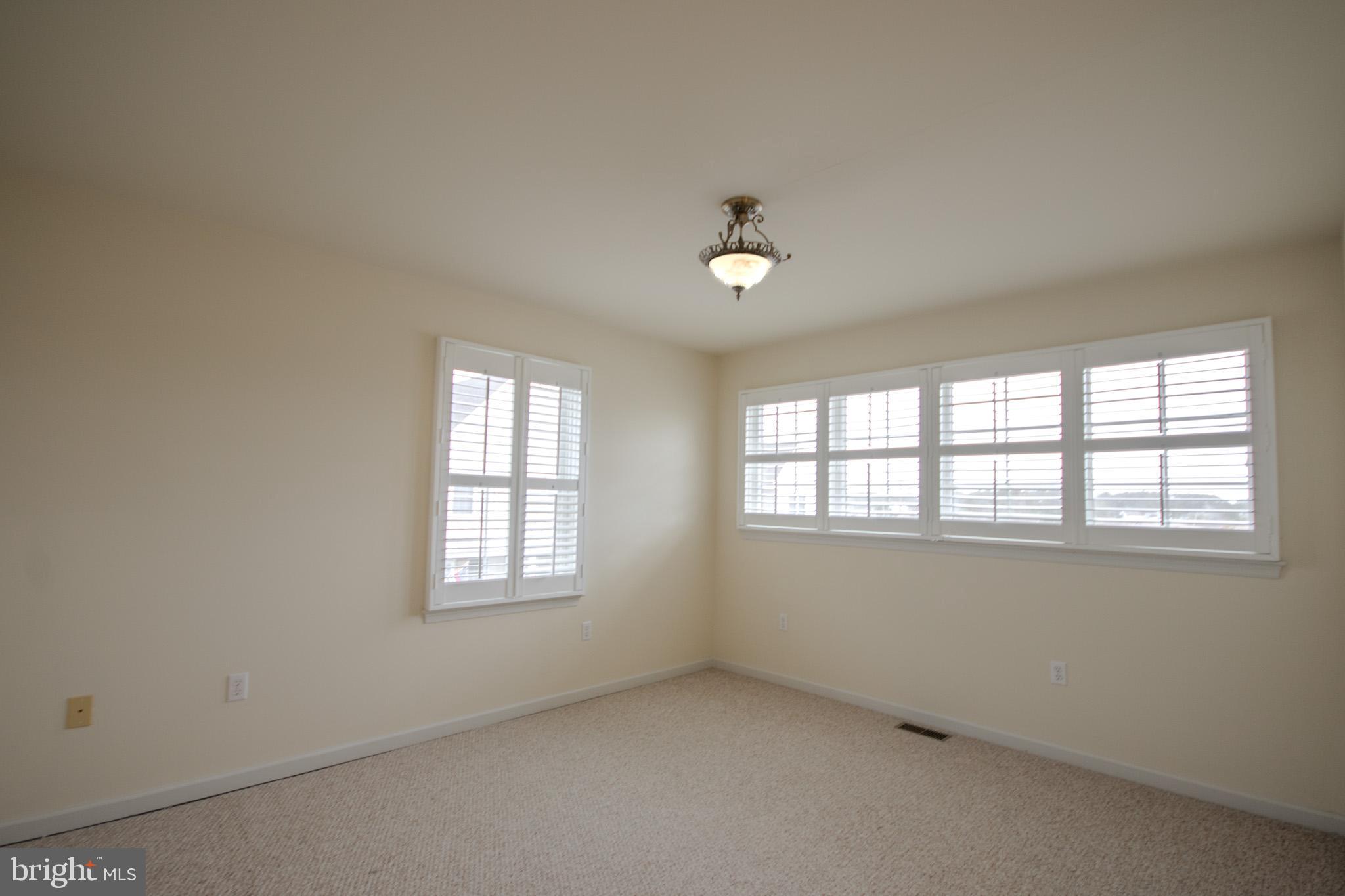 112 B Sunset Circle, Unit 112B Crisfield, MD 21817 - Photo 17 of 54
