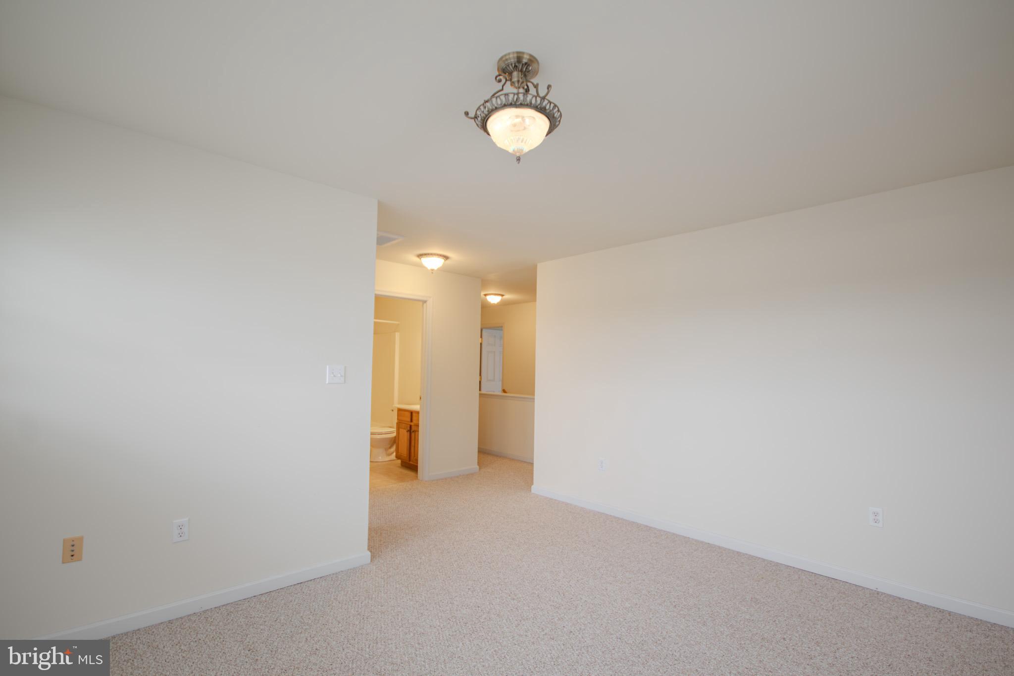 112 B Sunset Circle, Unit 112B Crisfield, MD 21817 - Photo 19 of 54