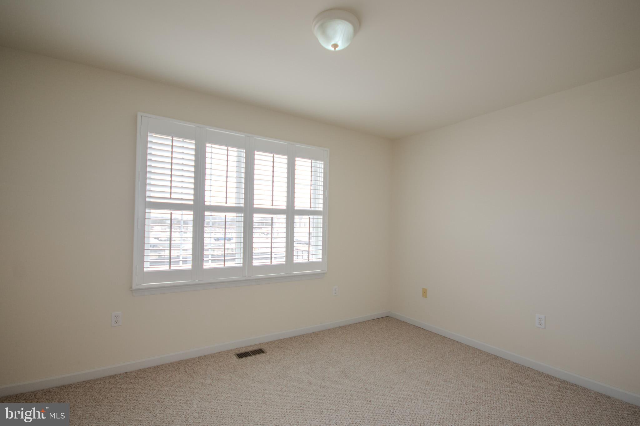 112 B Sunset Circle, Unit 112B Crisfield, MD 21817 - Photo 26 of 54