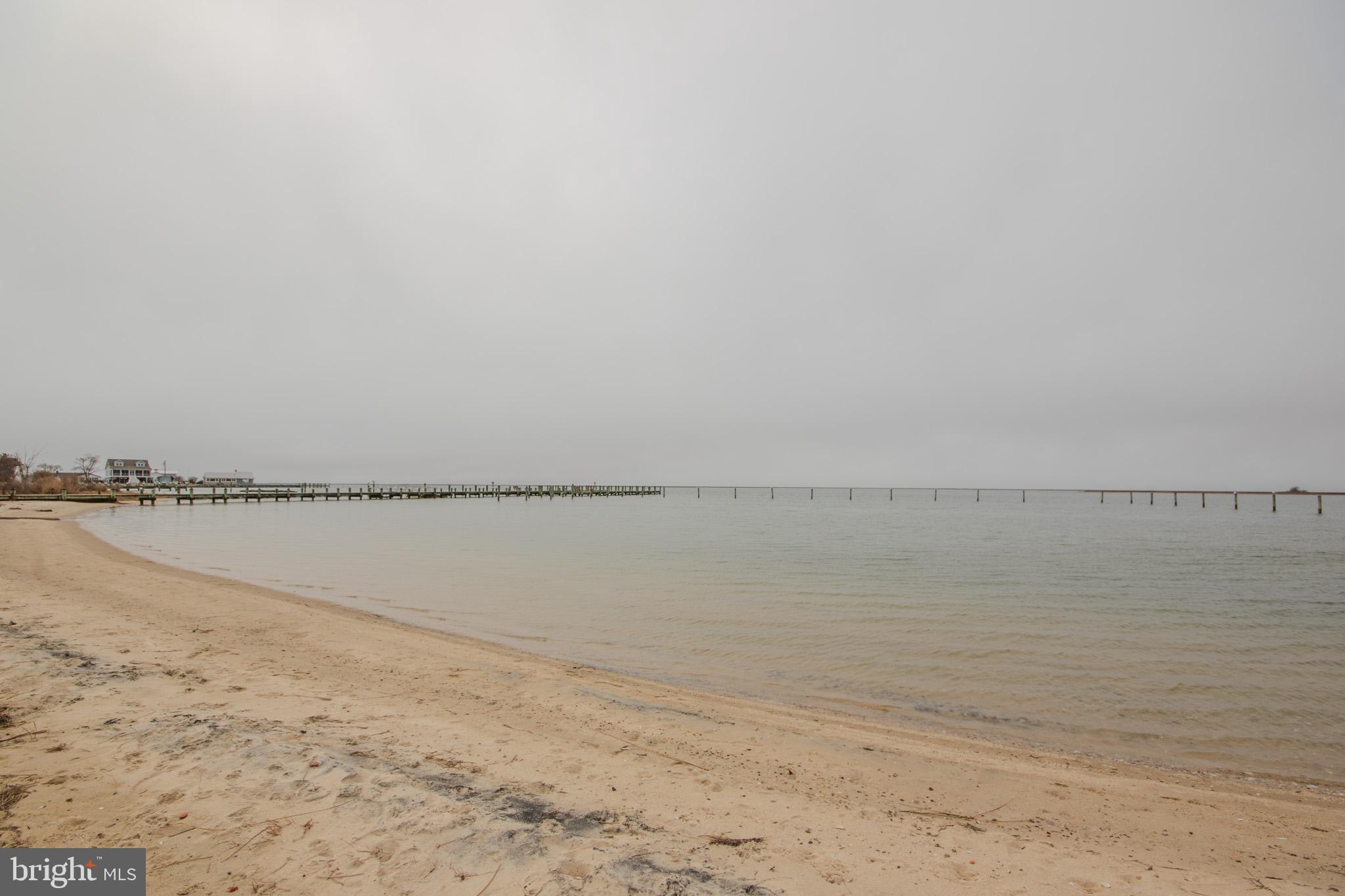 112 B Sunset Circle, Unit 112B Crisfield, MD 21817 - Photo 4 of 54