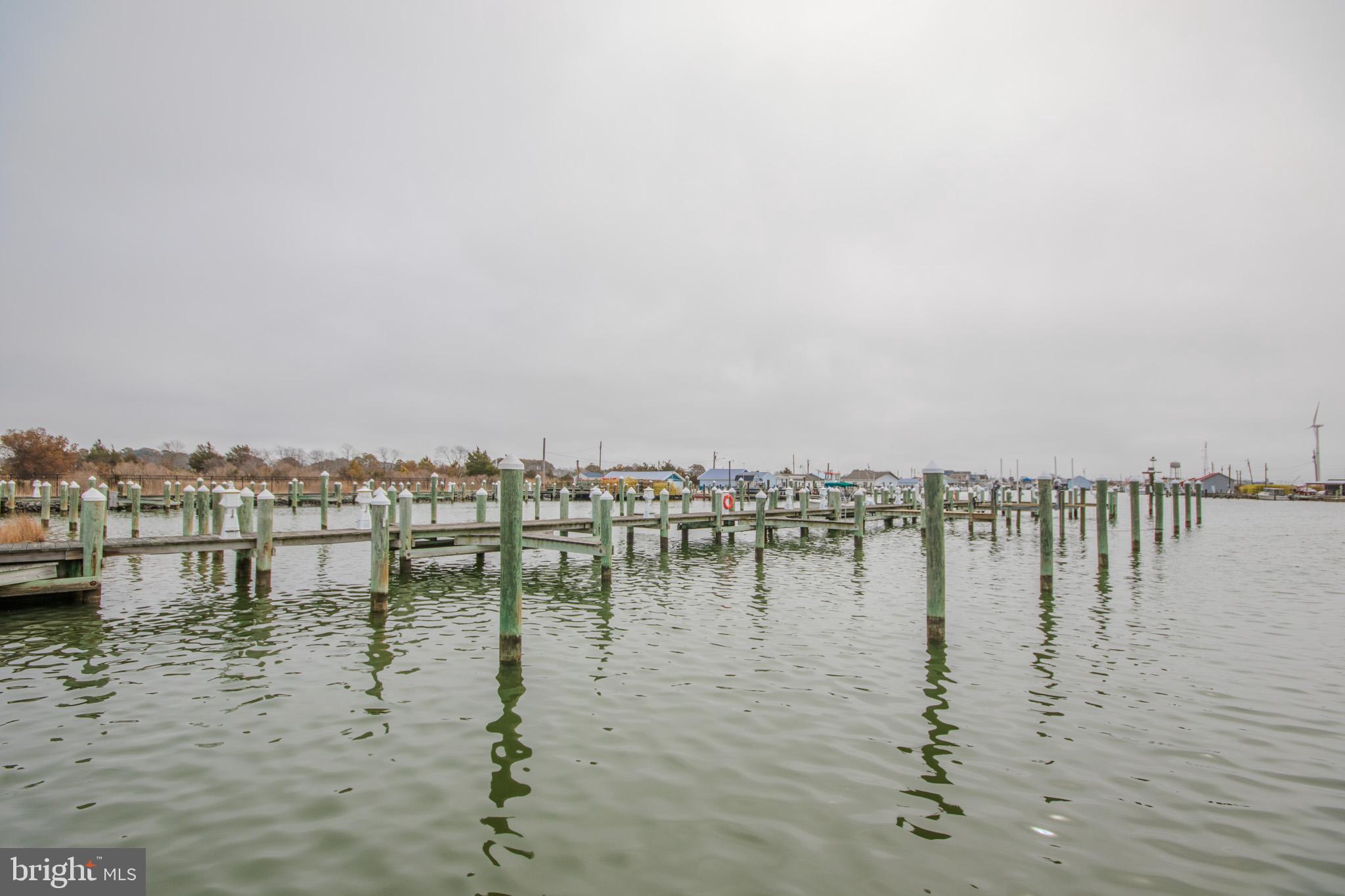 112 B Sunset Circle, Unit 112B Crisfield, MD 21817 - Photo 41 of 54