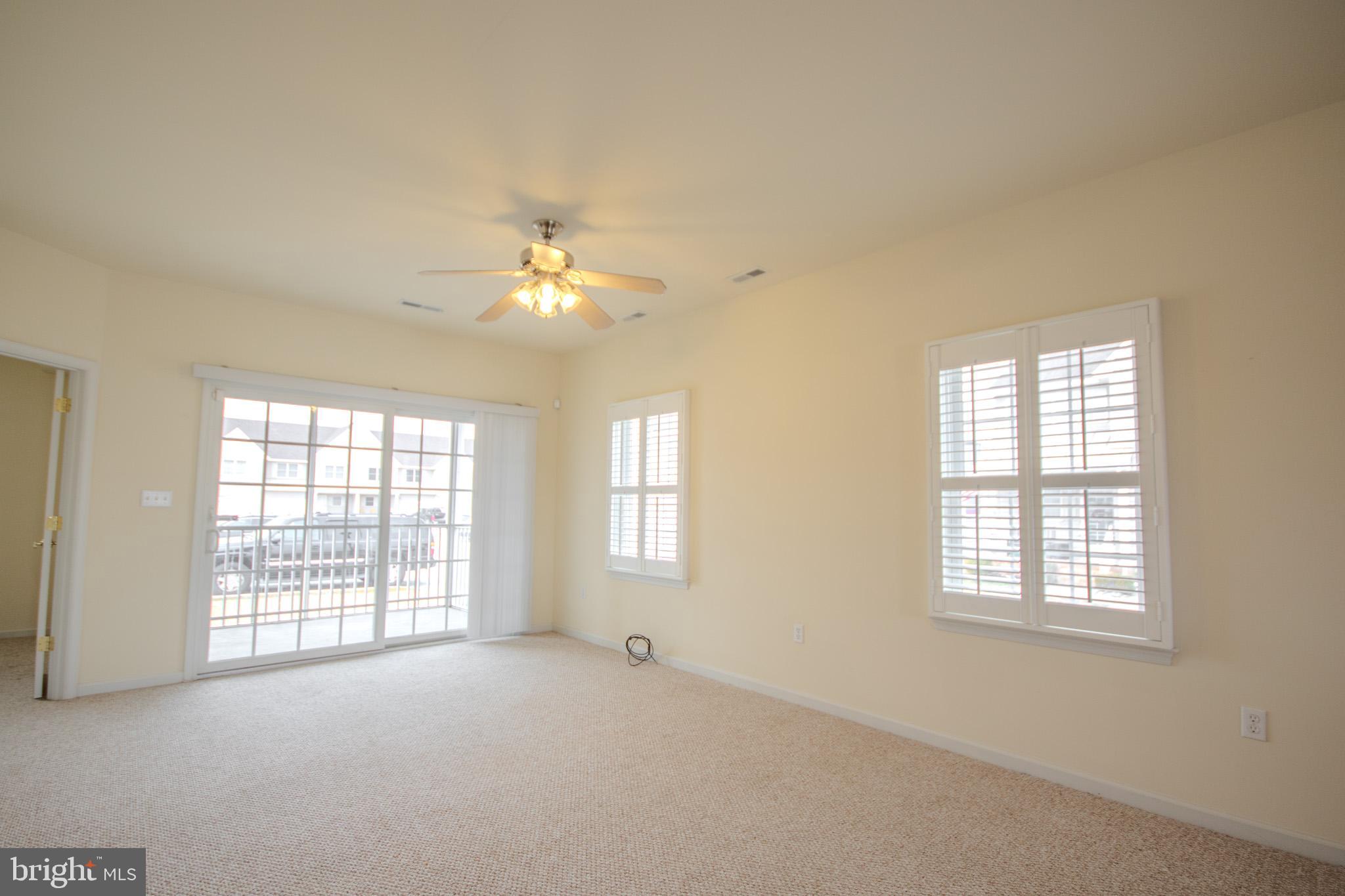 112 B Sunset Circle, Unit 112B Crisfield, MD 21817 - Photo 9 of 54 Open Concept!