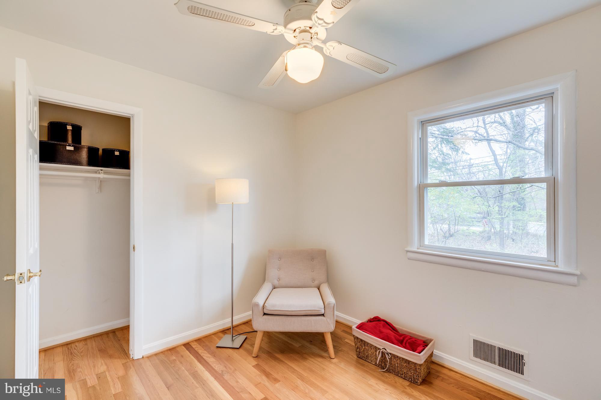 440 Beulah Road Vienna, VA 22180 - Photo 13 of 28 Bedroom #3