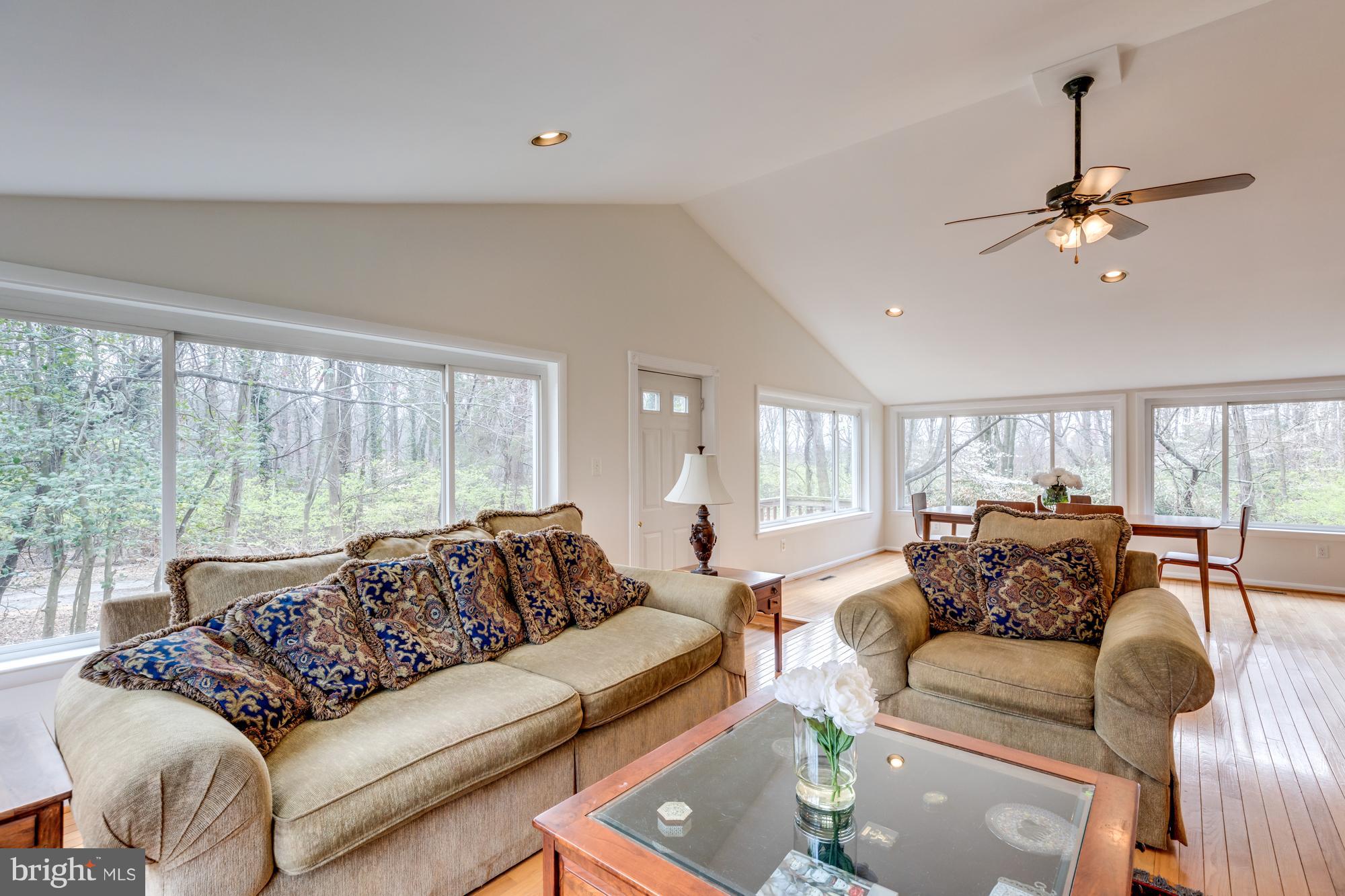 440 Beulah Road Vienna, VA 22180 - Photo 8 of 28 Great Room