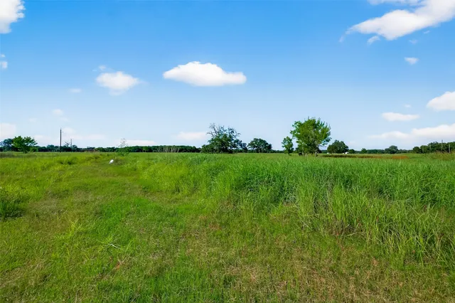 $200,000 | 811 County Road 164, Boling, TX 77420