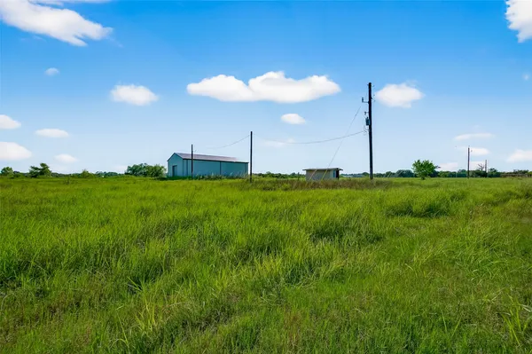 $200,000 | 811 County Road 164, Boling, TX 77420