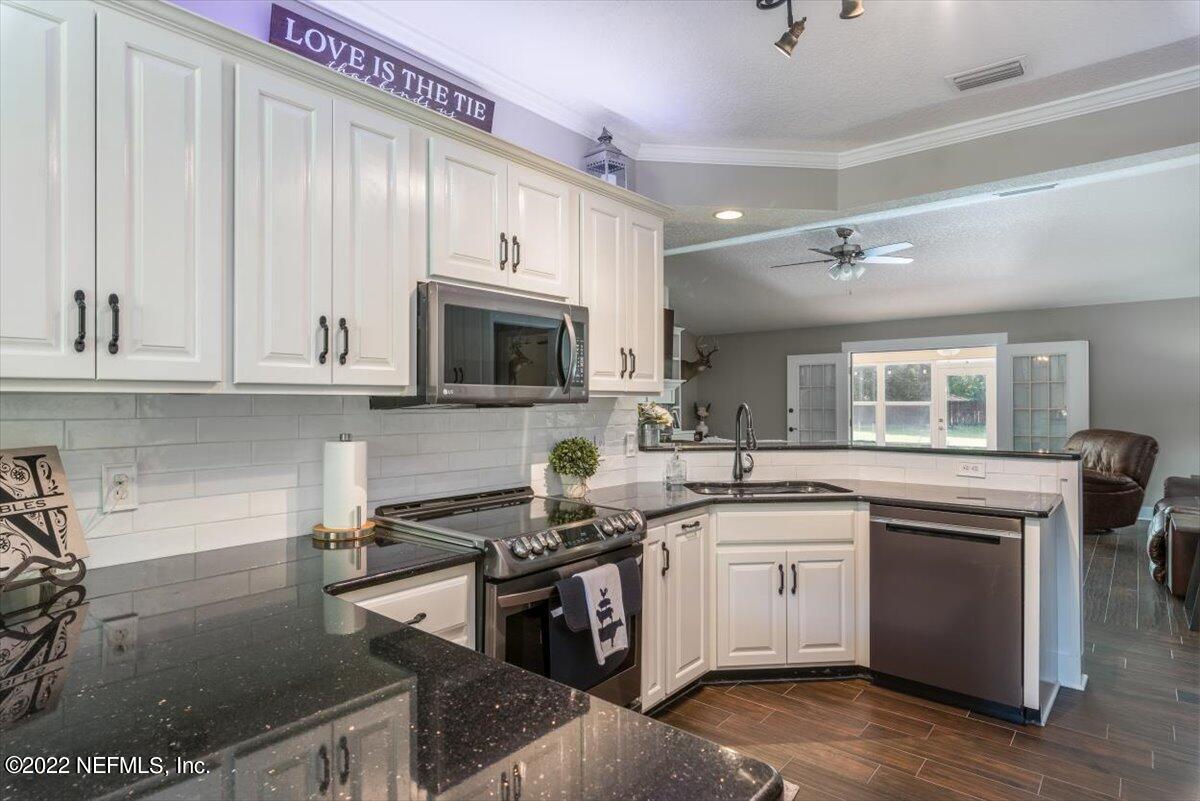 54396 Spring Lake Drive Callahan, FL 32011 - Photo 14 of 39 11-011 -FULL