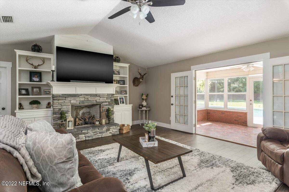 54396 Spring Lake Drive Callahan, FL 32011 - Photo 16 of 39 13-013 -FULL