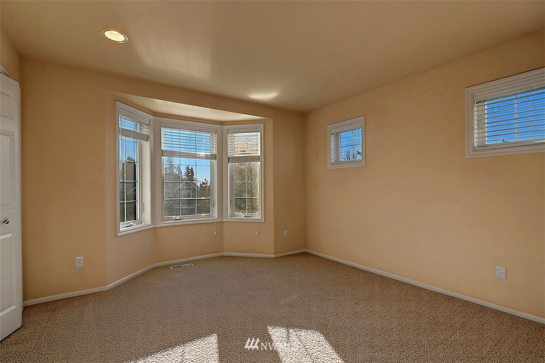 4201 221st Place Southeast Bothell, WA 98021 - Photo 11 of 19
