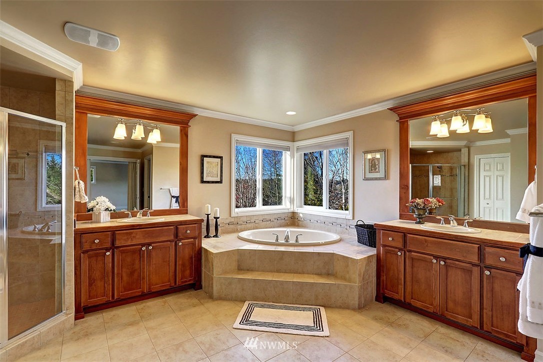 4201 221st Place Southeast Bothell, WA 98021 - Photo 14 of 19