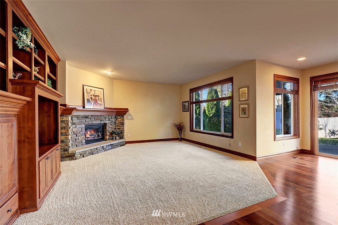 4201 221st Place Southeast Bothell, WA 98021 - Photo 4 of 19