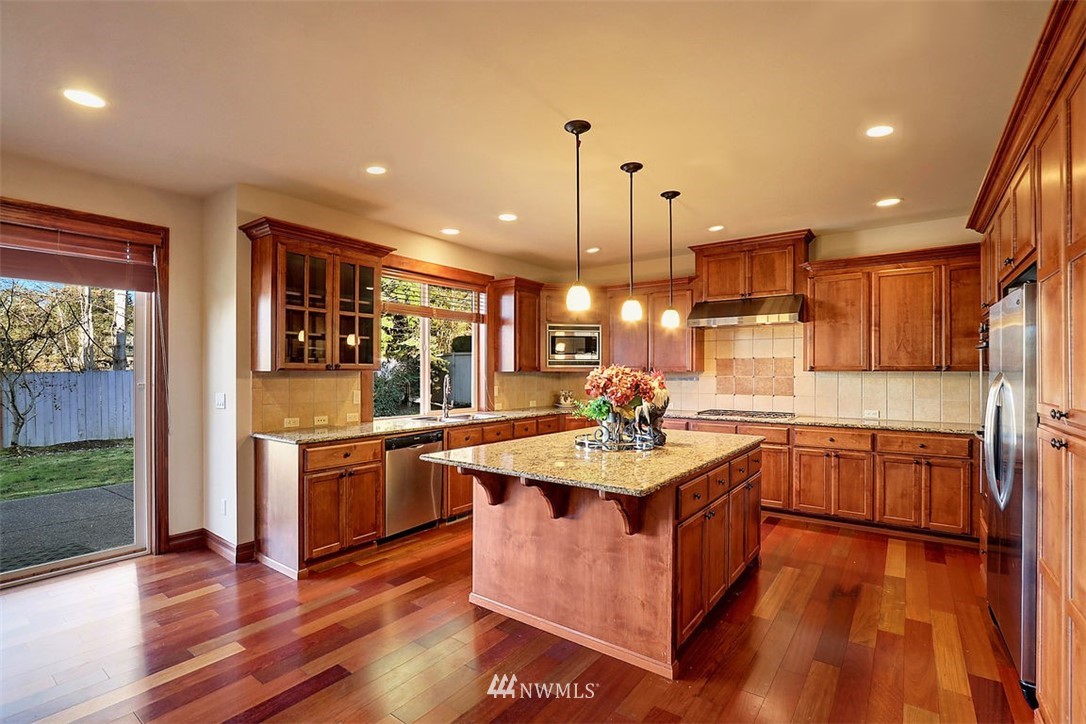 4201 221st Place Southeast Bothell, WA 98021 - Photo 5 of 19