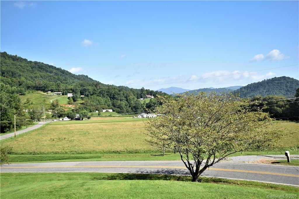 5100 Dutch Cove Road Canton, NC 28716 - Photo 17 of 40