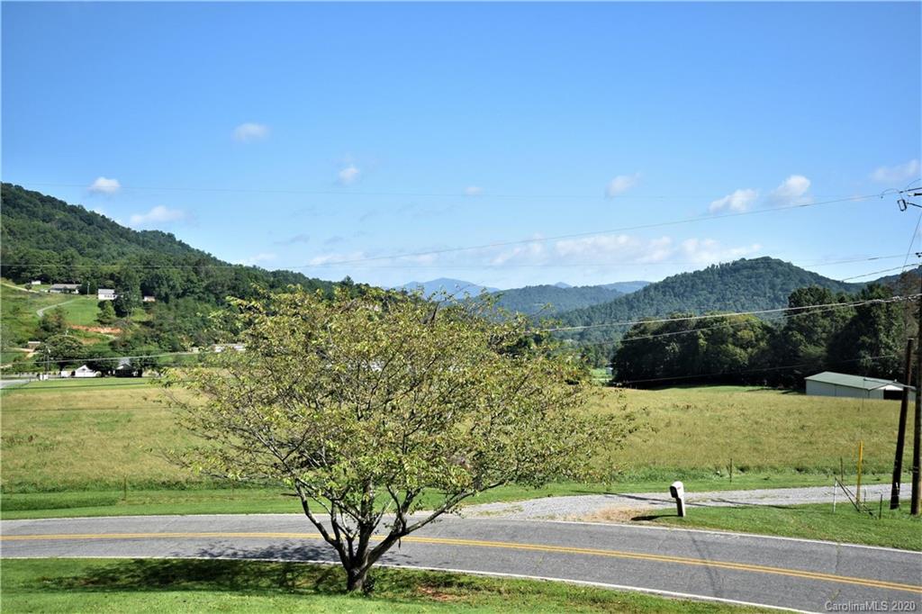5100 Dutch Cove Road Canton, NC 28716 - Photo 19 of 40