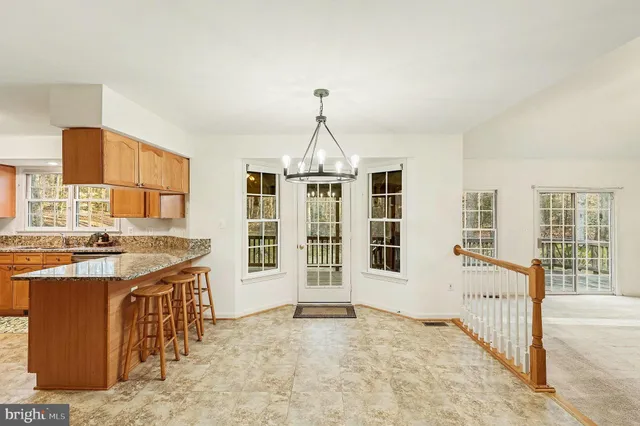 $605,000 | 12 Bedford Court, Fredericksburg, VA 22406