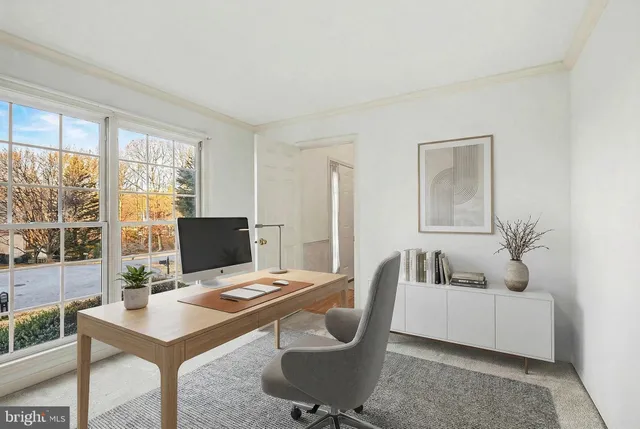 $605,000 | 12 Bedford Court, Fredericksburg, VA 22406