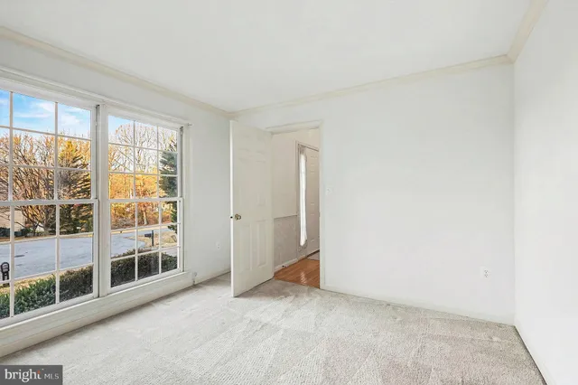 $605,000 | 12 Bedford Court, Fredericksburg, VA 22406