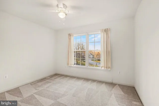 $605,000 | 12 Bedford Court, Fredericksburg, VA 22406