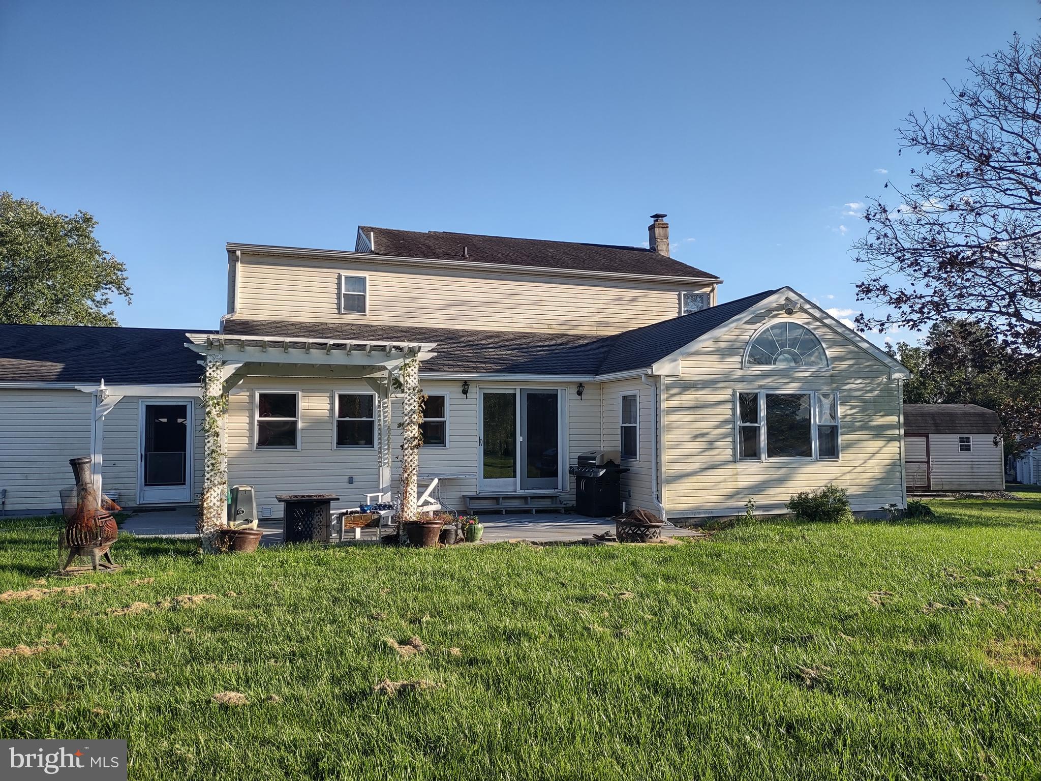 206 Green Hill Road Barto, PA 19504 - Photo 6 of 24 Back patio