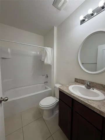 $2,200 | 10212 Hawk Storm Avenue, Tampa, FL 33610