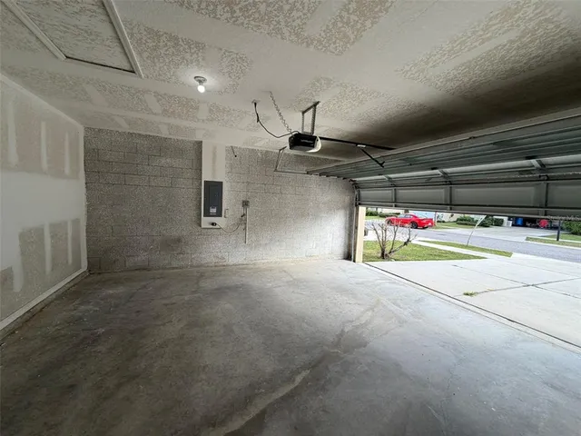 $2,200 | 10212 Hawk Storm Avenue, Tampa, FL 33610