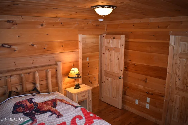 $560,000 | 320 Sara Lane, Maynardville, TN 37807