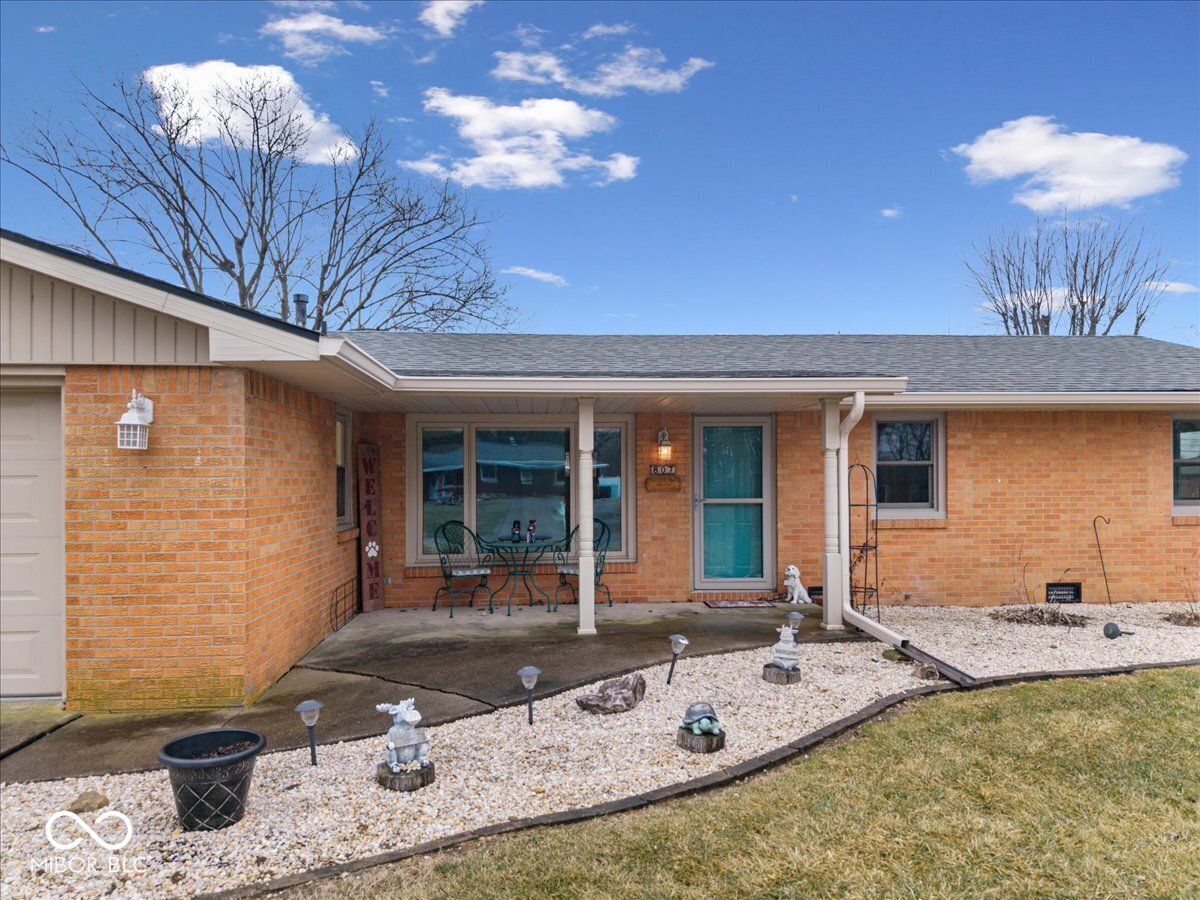 807 Church Street Anderson, IN 46013 - Photo 3 of 26