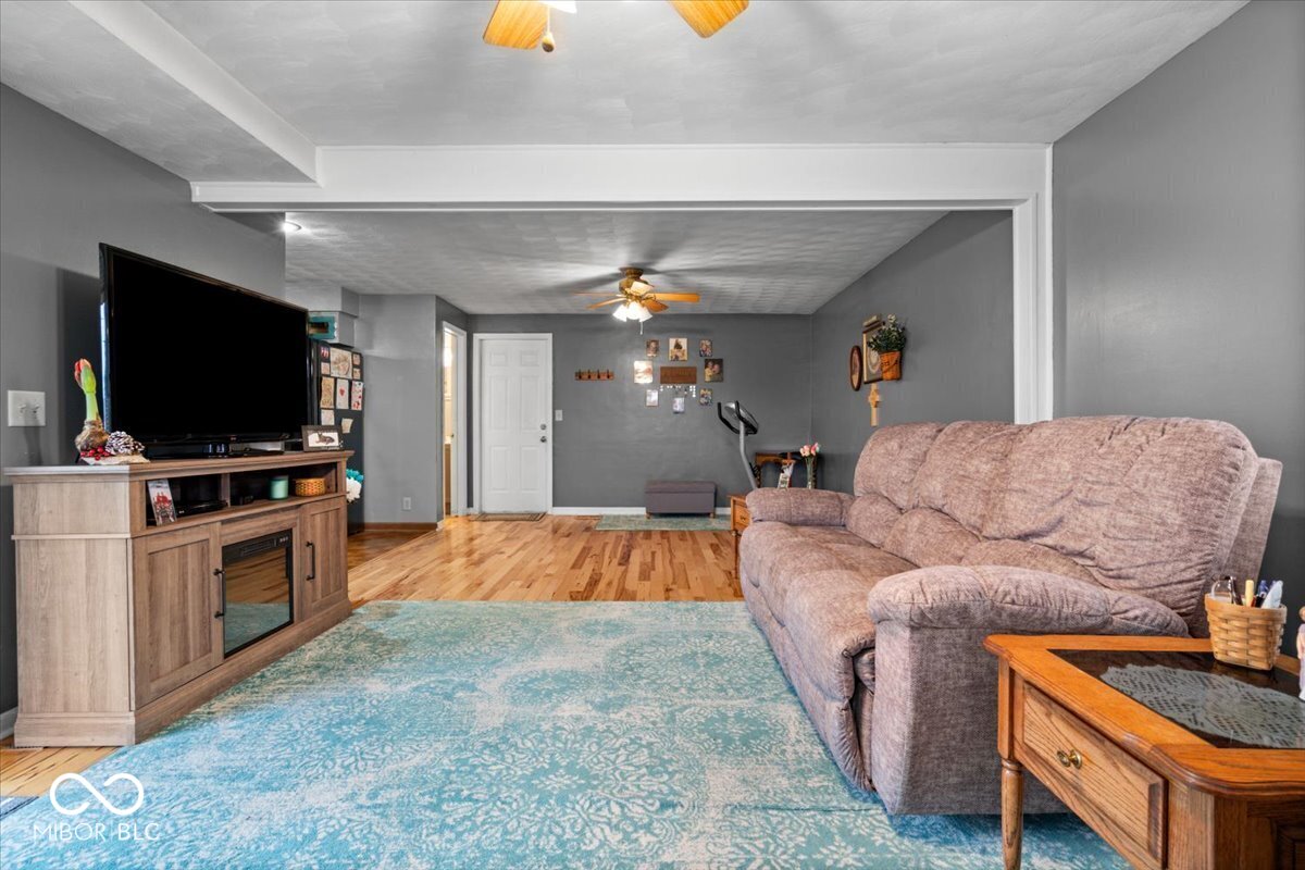 807 Church Street Anderson, IN 46013 - Photo 8 of 26