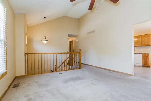 $1,900 | 8637 North Capitol Avenue, Kansas City, MO 64153