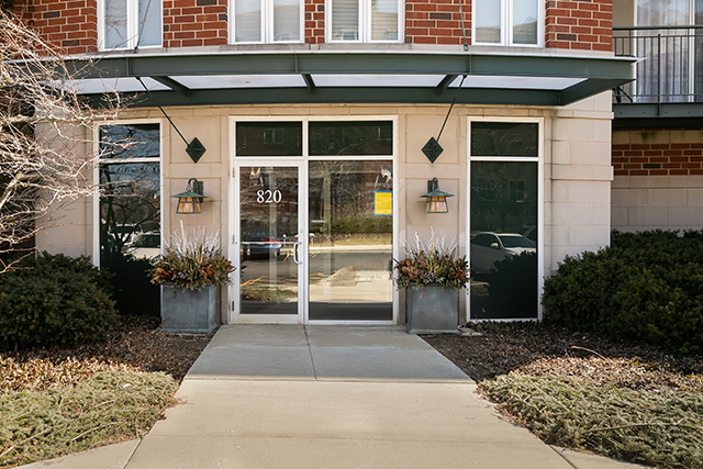 820 Weidner Road, Unit 510 Buffalo Grove, IL 60089 - Photo 2 of 25 Gallery Image 2