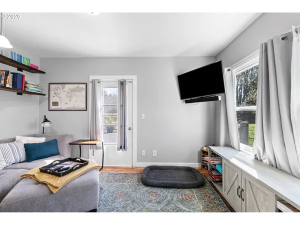 $899,999 | 78659 Sears Road, Cottage Grove, OR 97424