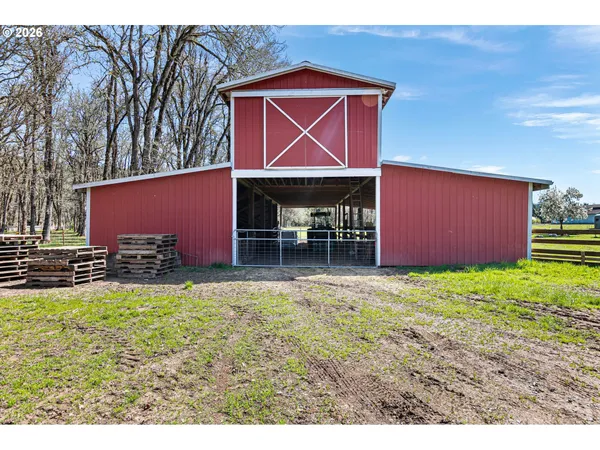 $899,999 | 78659 Sears Road, Cottage Grove, OR 97424