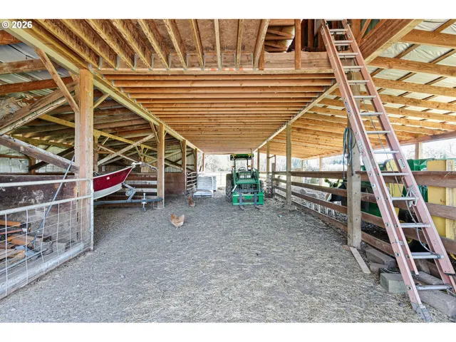 $899,999 | 78659 Sears Road, Cottage Grove, OR 97424