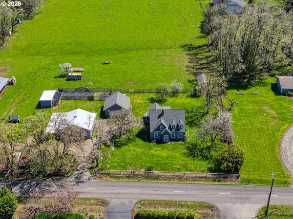 $899,999 | 78659 Sears Road, Cottage Grove, OR 97424