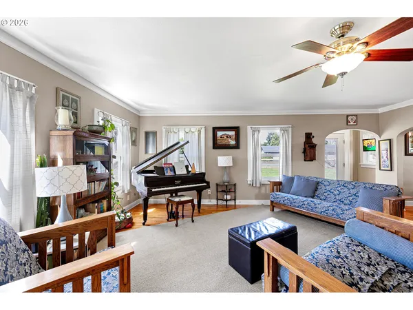 $899,999 | 78659 Sears Road, Cottage Grove, OR 97424