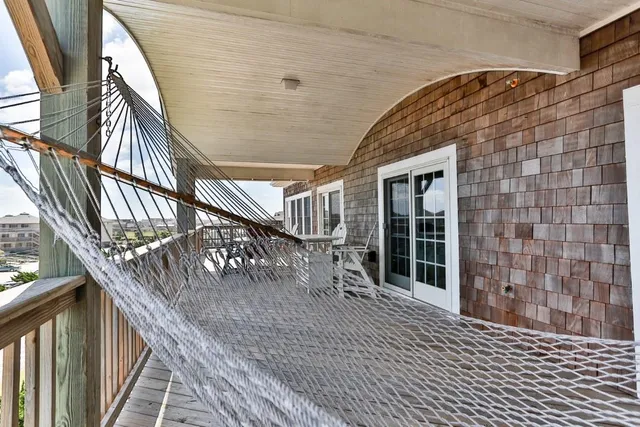 $885,000 | 1014 South Virginia Dare Trail, Unit 402, Kill Devil Hills, NC 27948