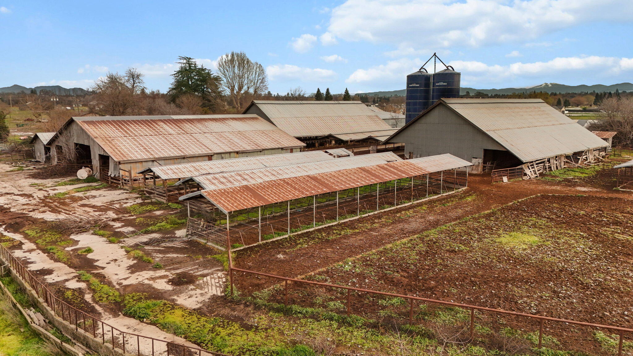 7100 Milky Way Redding, CA 96002 - Photo 14 of 27 14-web-or-mls-DJI_20260129103214_0070_D_