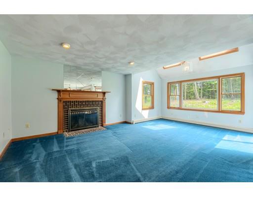 23 Overlook Road Westminster, MA 01473 - Photo 8 of 40 Gallery Image 8