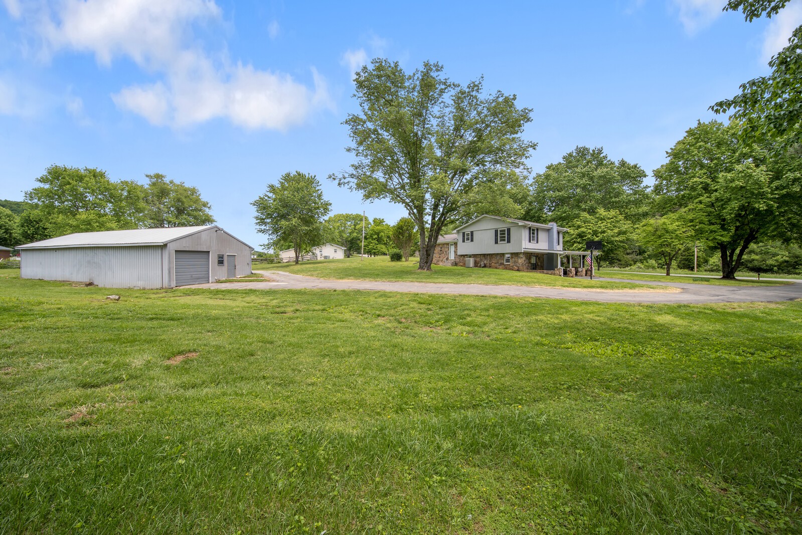 1834 Lester Flatt Road Sparta, TN 38583 - Photo 12 of 42 Gallery Image 12