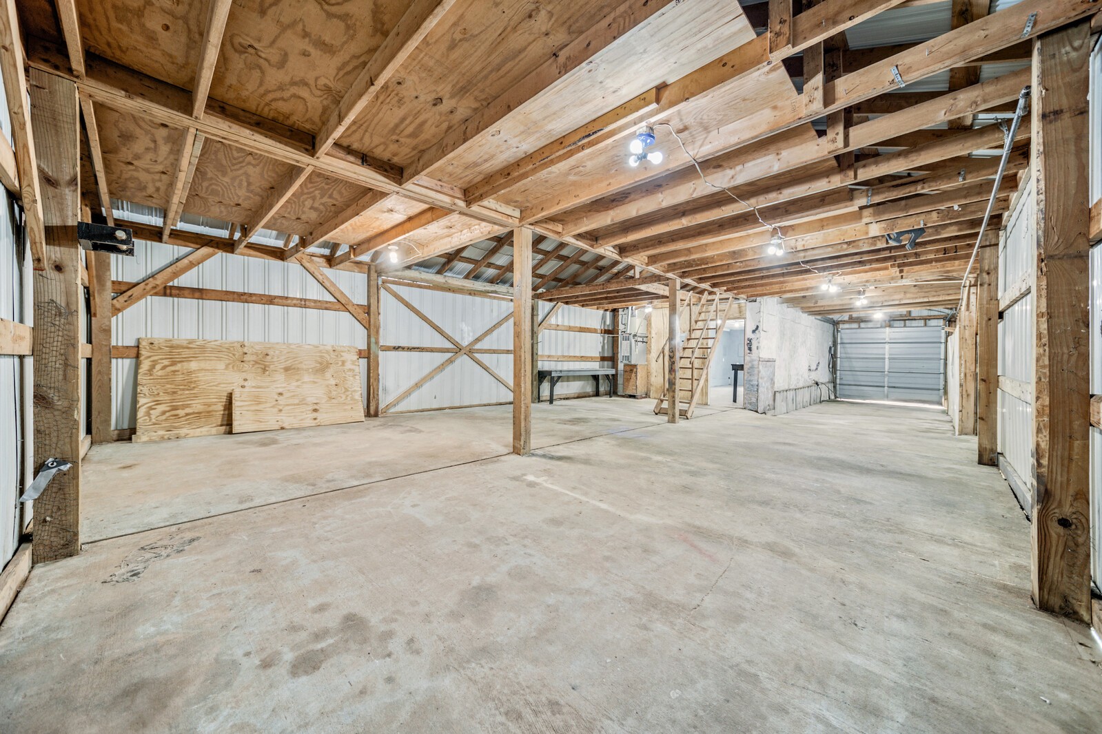 1834 Lester Flatt Road Sparta, TN 38583 - Photo 34 of 42 Gallery Image 34