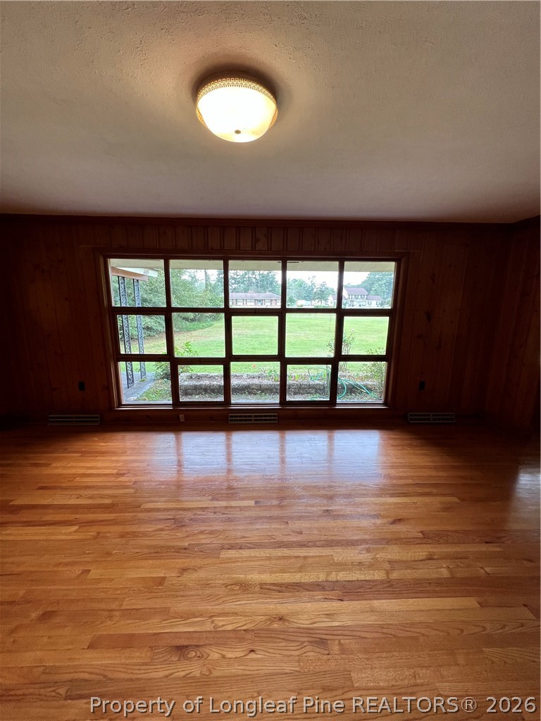 1405 Lake View Road Fairmont, NC 28340 - Photo 30 of 41 Gallery Image 30